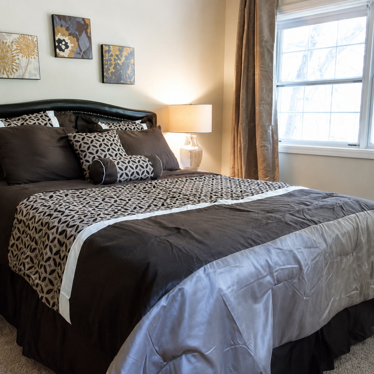 Model Apartment — Two Bedroom — image 11